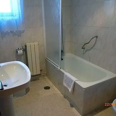 Alisa Hotel 3*