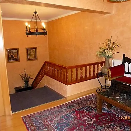 Alisa Hotel