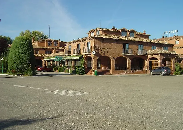 阿利萨酒店 酒店